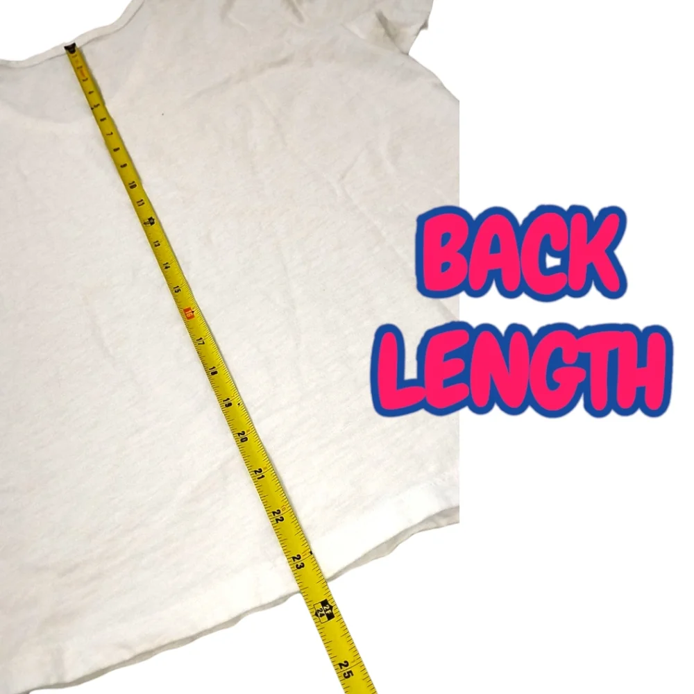 EUC Vineyard Vines Classic White V-Neck Tee Sz. Md - Picture 9 of 9